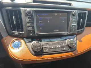 Toyota RAV4 Hybrid 2016 AWD Limited 4p SUV