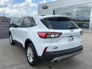 Ford Escape 2022 AWD SE 4p SUV