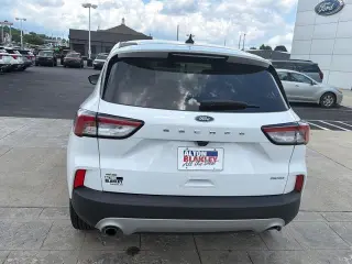 Ford Escape 2022 AWD SE 4p SUV