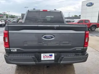 Ford F-150 2023 4x4 XLT 4p SuperCrew 5.5 ft. SB