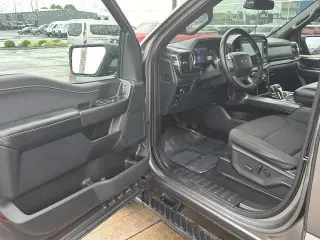 Ford F-150 2023 4x4 XLT 4p SuperCrew 5.5 ft. SB