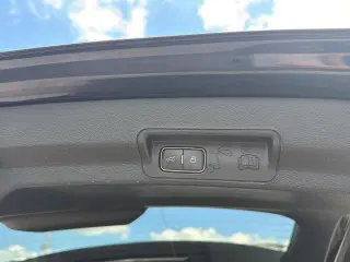 Ford Explorer 2023 AWD XLT SUV de 4 puertas