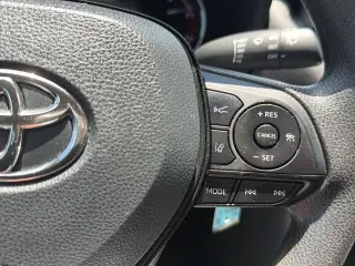 Toyota RAV4 2023 AWD LE SUV de 4 puertas