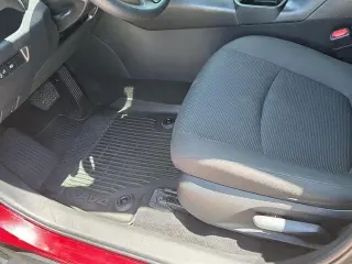 Toyota RAV4 2023 AWD LE SUV de 4 puertas