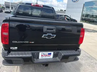 Chevrolet Colorado 2020 4x4 Z71 4 puertas cabina doble 5 pies de caja corta