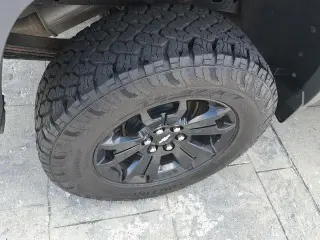 Chevrolet Colorado 2020 4x4 Z71 4 puertas cabina doble 5 pies de caja corta