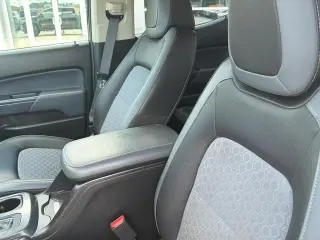 Chevrolet Colorado 2020 4x4 Z71 4 puertas cabina doble 5 pies de caja corta