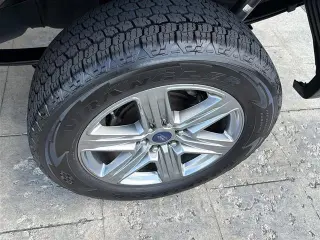 Ford F-150 2019 4x4 XLT 4p. SuperCab 8 ft. LB
