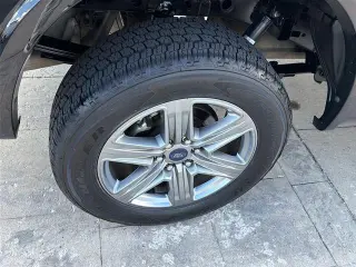 Ford F-150 2019 4x4 XLT 4p. SuperCab 8 ft. LB