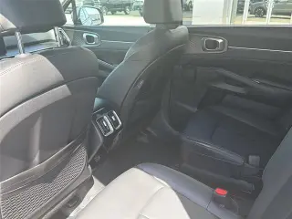 Kia Sorento 2024 SX 4p SUV