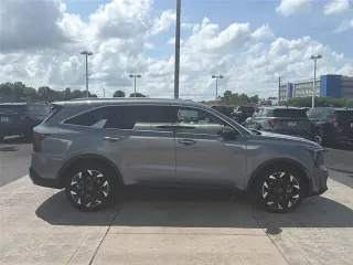 Kia Sorento 2024 SX 4p SUV