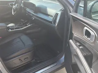 Kia Sorento 2024 SX 4p SUV