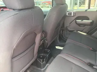 Jeep Gladiator 2023 4x4 Rubicon Cabina Doble 4 puertas 5.0 pies BA