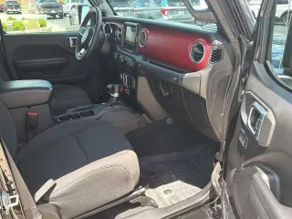 Jeep Gladiator 2023 4x4 Rubicon Cabina Doble 4 puertas 5.0 pies BA