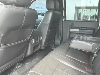 Ford F-350 Super Duty 2012 4x4 Lariat Cabina Doble 4 puertas 6.8 pies SB SRW Pickup