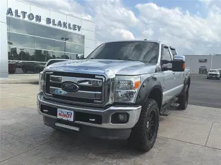 Ford F-350 Super Duty 2012 4x4 Lariat Cabina Doble 4 puertas 6.8 pies SB SRW Pickup