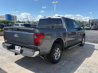 Ford F-150 2024 4x4 XLT 4 puertas SuperCrew 5,5 pies CB