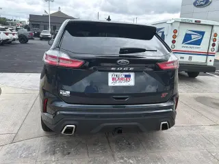 Ford Edge 2023 AWD ST 4p Crossover
