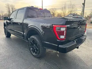 Ford F-150 2022 4x4 Lariat 4dr SuperCrew 5.5 ft. SB