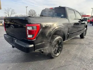 Ford F-150 2022 4x4 Lariat 4dr SuperCrew 5.5 ft. SB