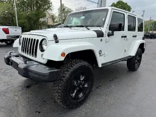 Jeep Wrangler Unlimited 2015 4x4 Sahara 4dr SUV