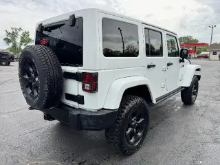 Jeep Wrangler Unlimited 2015 4x4 Sahara 4dr SUV