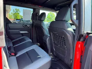 Ford Bronco 2022 4x4 Black Diamond 4p SUV