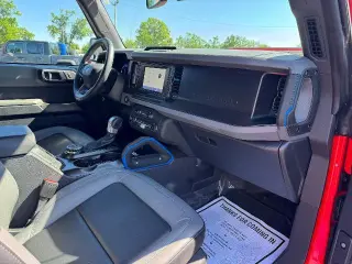 Ford Bronco 2022 4x4 Black Diamond 4p SUV