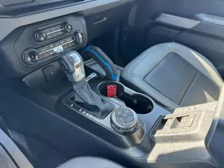 Ford Bronco 2022 4x4 Black Diamond 4p SUV