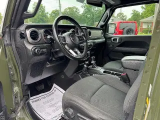 Jeep Wrangler Unlimited 2022 4x4 Sahara 4p SUV
