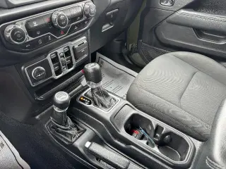 Jeep Wrangler Unlimited 2022 4x4 Sahara 4p SUV