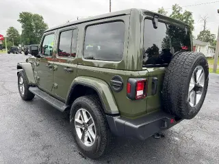 Jeep Wrangler Unlimited 2022 4x4 Sahara 4p SUV