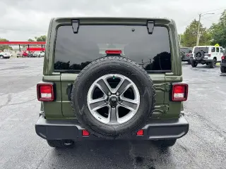 Jeep Wrangler Unlimited 2022 4x4 Sahara 4p SUV