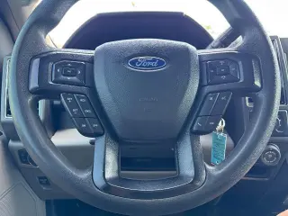 Ford F-150 2020 4x4 XLT 4p SuperCrew 5.5 ft. SB