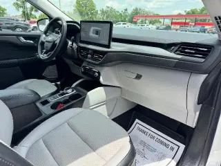 Ford Escape Plug-In Hybrid 2023 Base 4p SUV