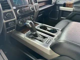 Ford F-150 2018 4x4 Lariat 4p SuperCrew 5.5 ft. SB