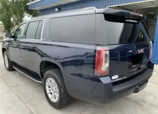 2017 GMC YUKON XL SLE