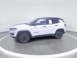 Jeep Compass 2021 4x4 Trailhawk SUV de 4 puertas