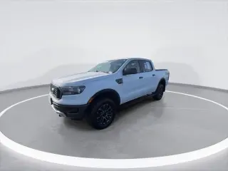Ford Ranger 2023 4x4 XLT 4 puertas SuperCrew caja corta de 5.1 pies