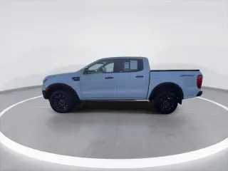 Ford Ranger 2023 4x4 XLT 4 puertas SuperCrew caja corta de 5.1 pies