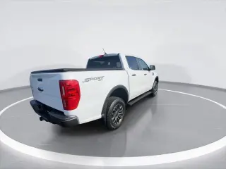Ford Ranger 2023 4x4 XLT 4 puertas SuperCrew caja corta de 5.1 pies