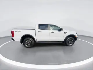 Ford Ranger 2023 4x4 XLT 4 puertas SuperCrew caja corta de 5.1 pies