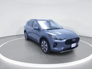 Ford Escape 2025 AWD Platinum SUV de 4 puertas