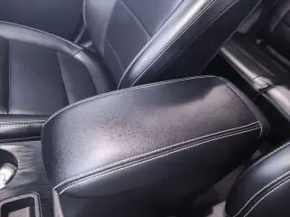 Ford Escape 2025 AWD Platinum SUV de 4 puertas