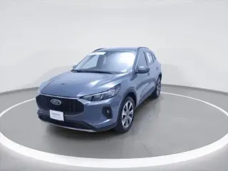 Ford Escape 2025 AWD Platinum SUV de 4 puertas