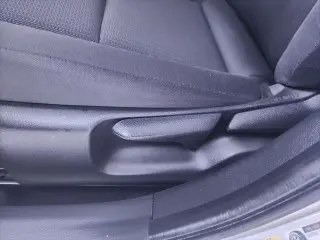 Toyota Prius 2023 LE 4 puertas hatchback