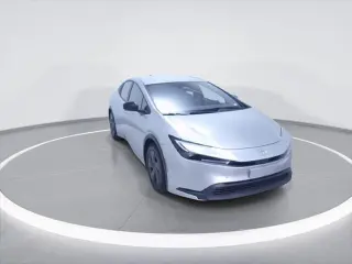 Toyota Prius 2023 LE 4 puertas hatchback