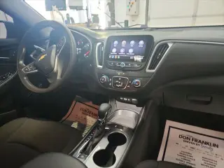 Chevrolet Malibu 2023 LS Sedán de 4 puertas