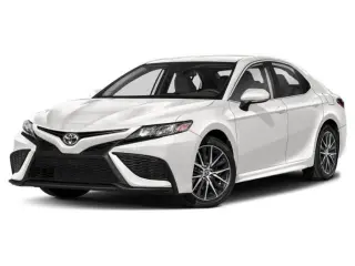 Toyota Camry 2024 SE Sedán de 4 puertas