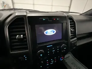 Ford F-150 2020 4x4 XLT 4p SuperCrew 6.5 ft. SB